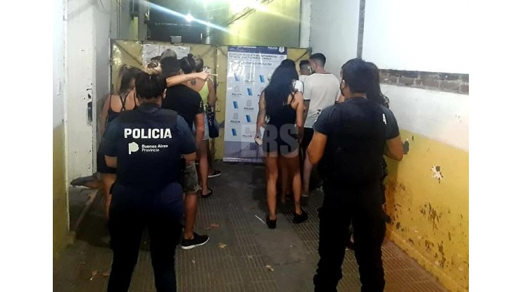 Fiesta clandestina: terminaron todos en la comisaria